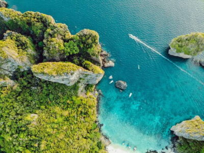 From Phi Phi: Full Day 7 Island Tour by Longtail with Sunset - What the $35 price buys (and what it doesn’t)