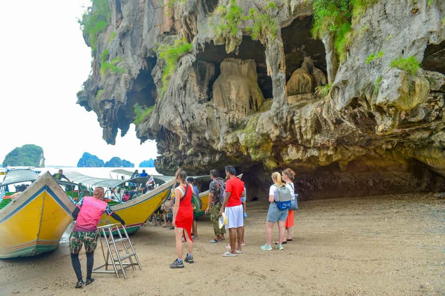 From Phuket: James Bond & Phang Nga Bay Tour by Longtail - Koh Panyee floating village: the lunch break that’s actually a destination