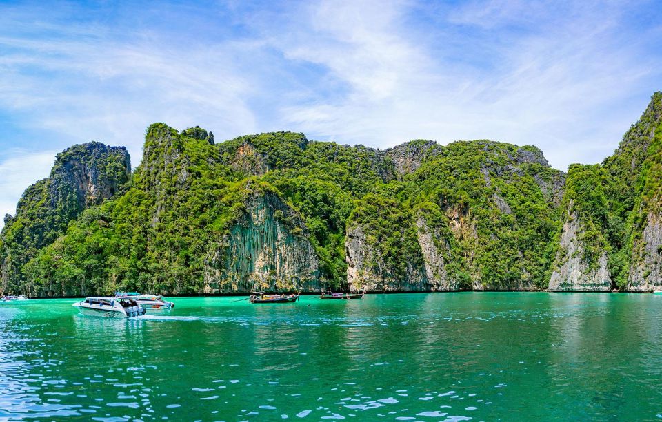From Phuket: Phi Phi, Maya Bay, & Khai Islands Premium Trip - Pickup and the Speedboat Rhythm: Why Timing Matters