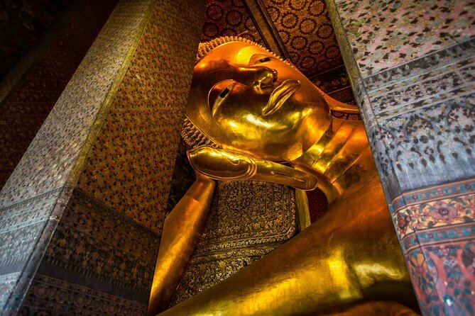 Full Day Bangkok PRIVATE City Tour With Locals - Wat Trimit & Wat Pho tickets - A Private Bangkok Route That Adapts to Your Day