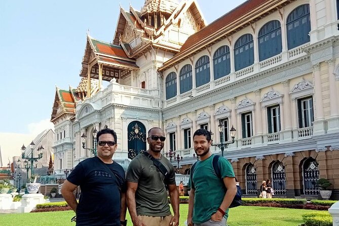 Grand Palace & Temples of Bangkok with experienced guide - Price and Logistics: What You Pay and What You’ll Still Need