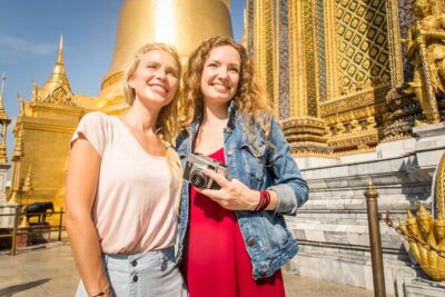 Grand Palace & Temples of Bangkok with experienced guide - Meeting at Tha Chang Pier: Your First Test of Smooth