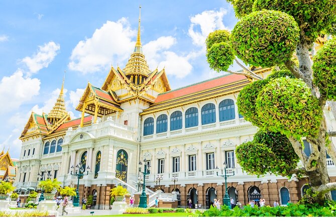 Grand Palace & Temples of Bangkok with experienced guide - What the Guide Actually Adds: Context, Crowds, and Better Photos