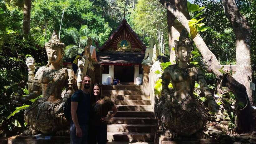 Half Day Morning Wat Pha Lat & Wat Phra That Doi Suthep Tour - What Makes This Half-Day Temple Tour Worth Your Morning