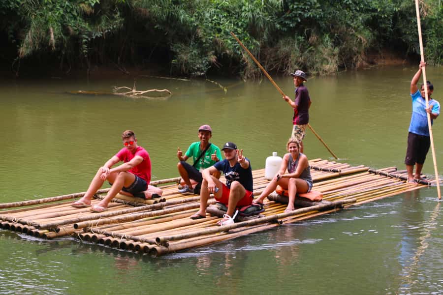 Khao Lak: Khao Sok Bamboo Rafting and Elephant Bathing Trip - Thai lunch by the river: fuel for bamboo rafting