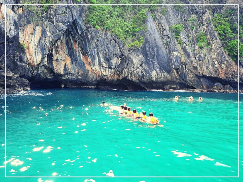 Ko Lanta: 4 Islands Snorkeling Tour by Longtail Boat - Boat Ride Reality: Wet Bags, Sun Exposure, and Seat Choices