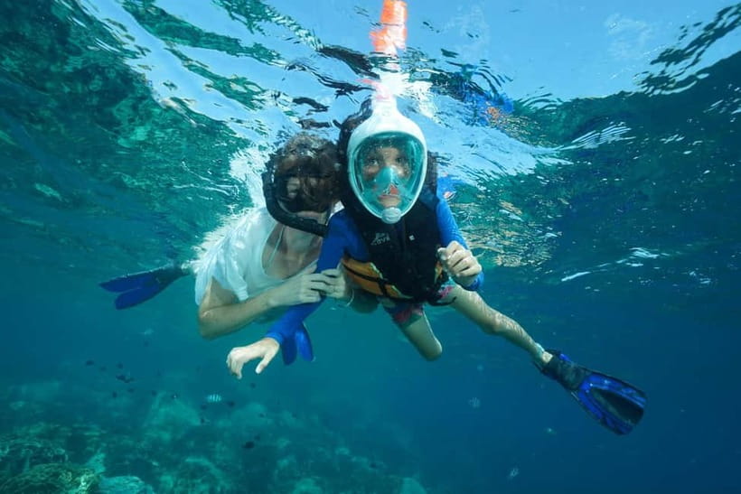 Koh Chang: Snorkeling Trip to Reefs or Wrecks with Lunch - Bang Bao Pier: where you get fitted and briefed