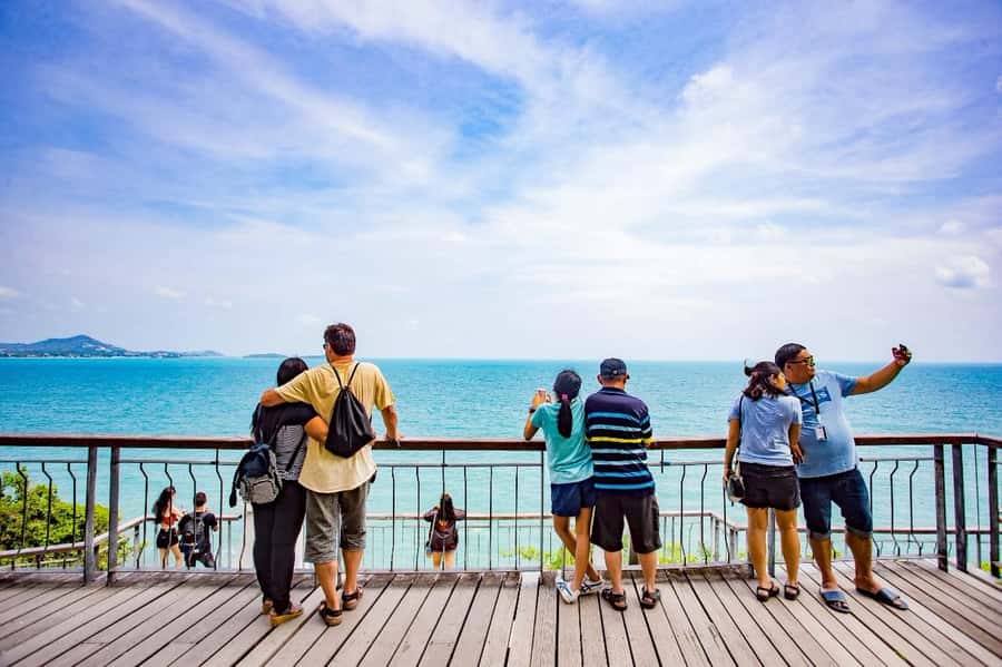 Koh Samui: Half Day Around Island Tour with Transfers - Laad Koh Viewpoint: Chaweng Beach From Above