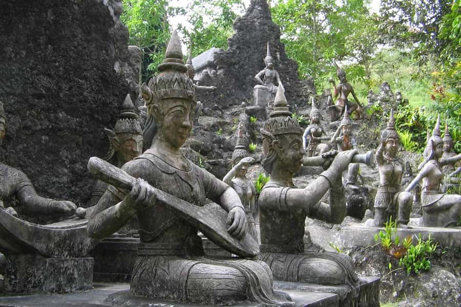 Koh Samui: Mr.Ung's 4WD Wild Jungle Safari Tour with Lunch - Mountain climbing by 4WD: the jungle road that feels like the main event