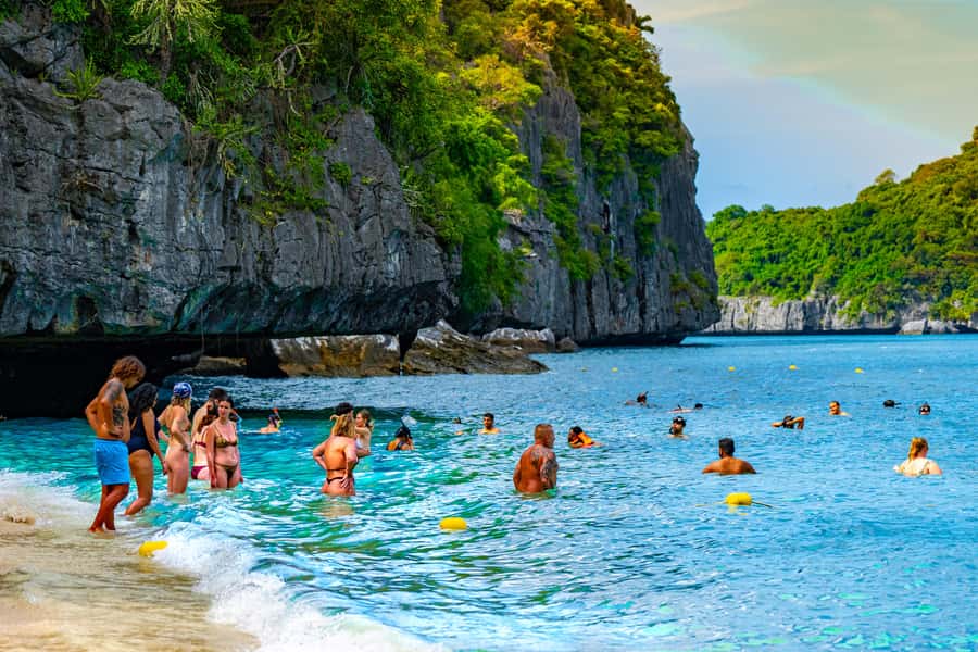 Koh Samui: Mu Ko Ang Thong Park Cruise with Kayaking Option - Koh Sam Sao: a quick but fun sea-arch photo stop