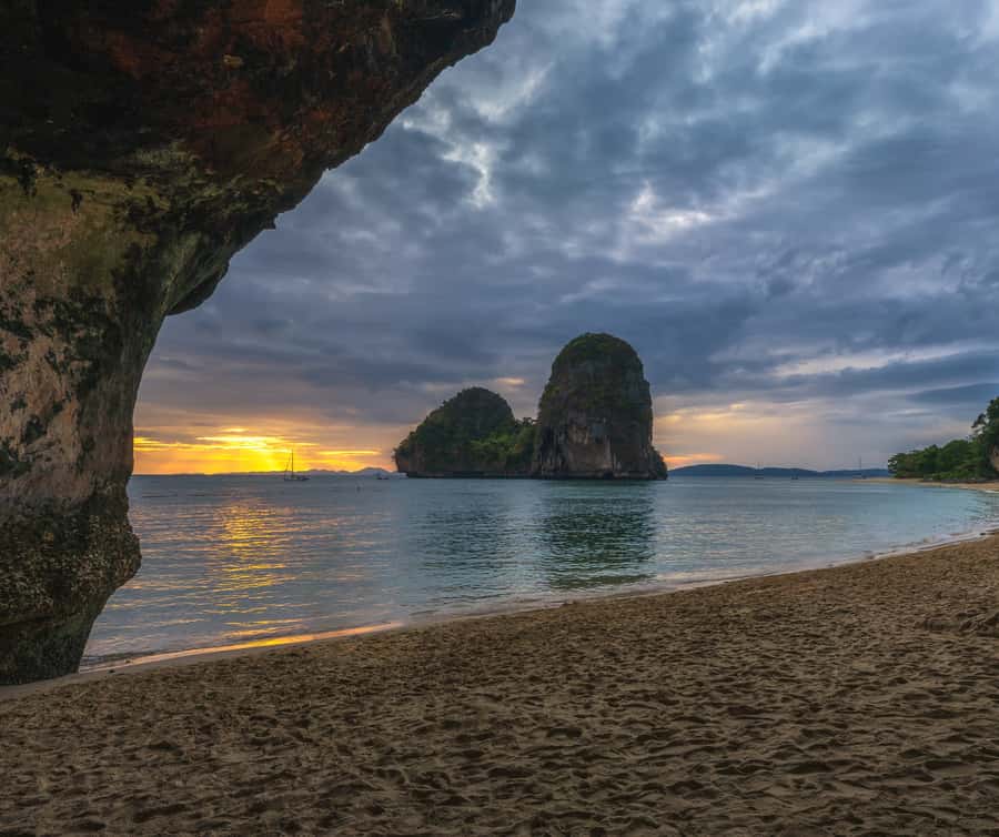 Krabi: Bioluminescent Plankton, Snorkeling & Sunset Tour - Entering the Krabi rhythm: where this tour fits in your trip