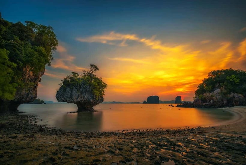 Krabi: Hong Island & Ko Pak Bia Tour with Sunset Dinner - Hong Island and Hong Lagoon: where the limestone scenery actually feels real