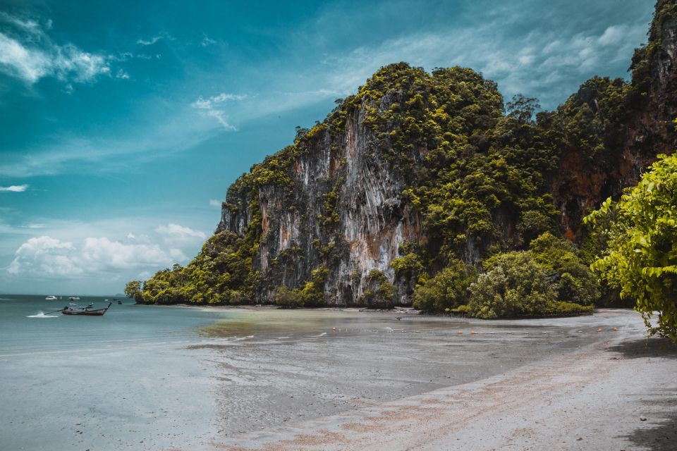 Krabi: Hong Island & Ko Pak Bia Tour with Sunset Dinner - Price and value: what you get for around $54