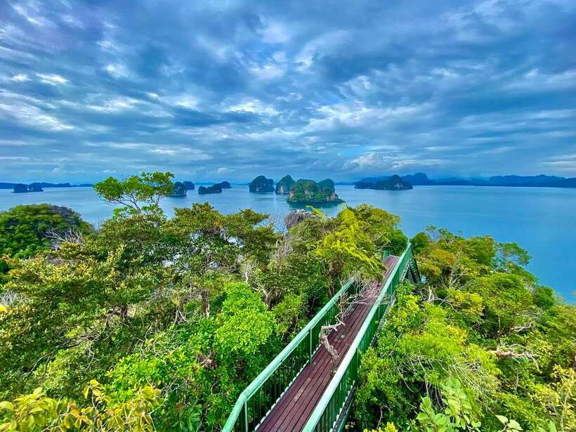 Krabi: Hong Island Longtail Boat & Kayak Tour w Buffet Lunch - The Viewpoint Hike (360°): Worth the Steps