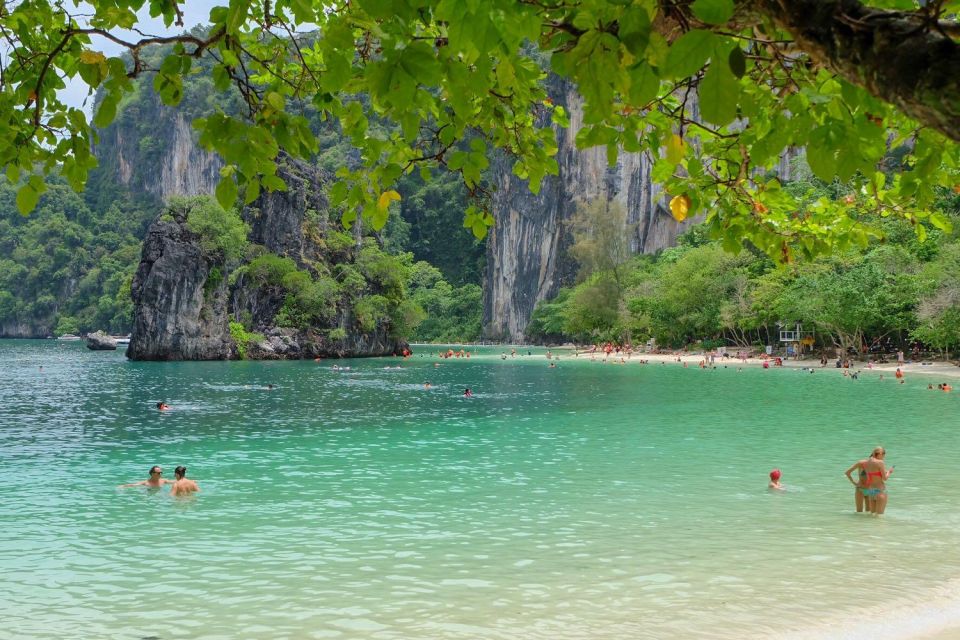 Krabi: Hong Islands Day Tour by Longtail Boat - Hong Islands Day Tour: why the longtail boat format works