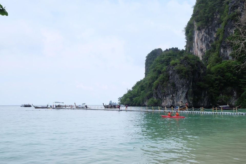Krabi: Hong Islands Day Tour by Longtail Boat - Lunch at Hong Beach: good Thai food, beach rules, and timing
