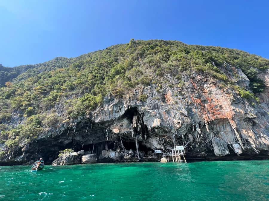 Krabi: Phi Phi & 4 Islands Sunset Tour by Speedboat - Monkey Beach stop: quick views, tide-dependent reality