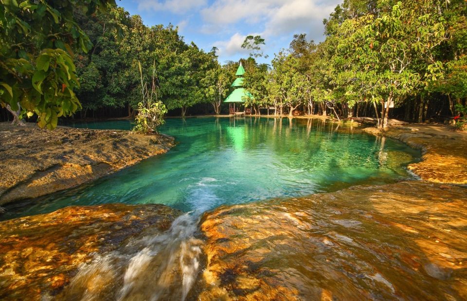Krabi: Tiger Temple, Hot Springs & Crystal Pool Jungle Tour - The big idea: a Krabi day built on temperature swings