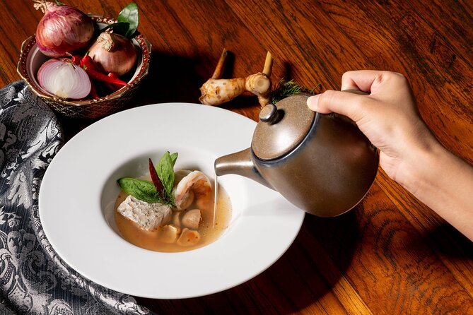 Manohra Cruise Luxury Dining - What you eat: Thai fine dining set menu (and the dishes people remember)