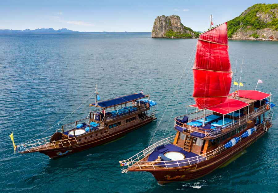 Mu Ko Ang Thong Park: Semi-private Sunset Cruise Tour - Mu Ko Ang Thong From Koh Samui: The Value of a Semi-Private Yacht Day