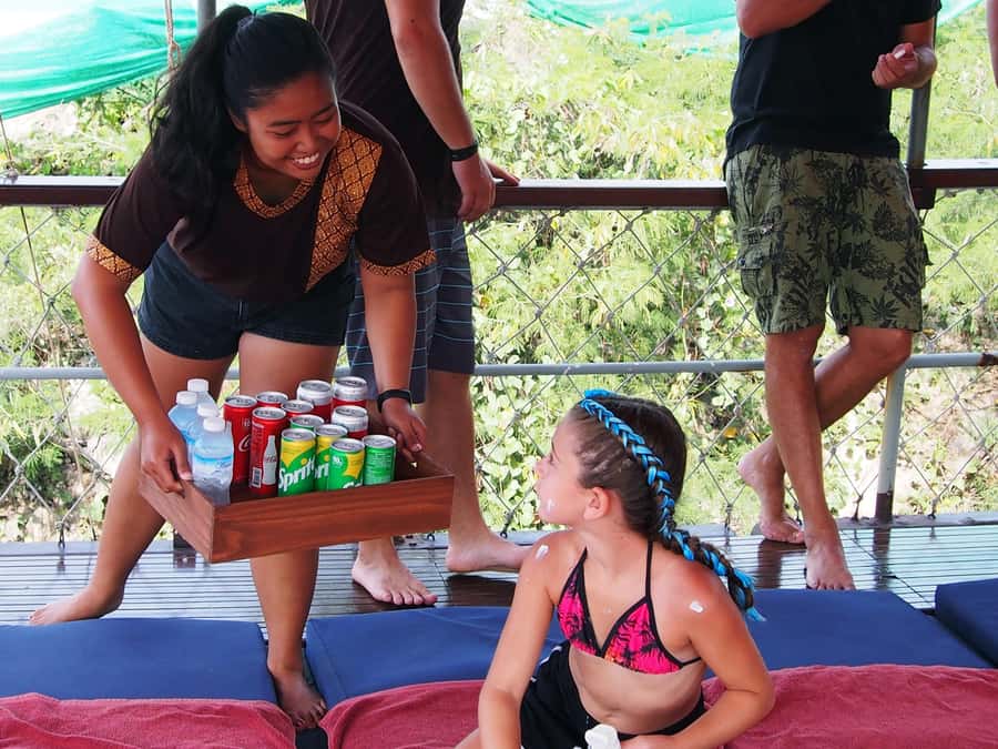 Mu Ko Ang Thong Park: Semi-private Sunset Cruise Tour - Getting on Board: Blue Dragon vs Red Dragon and Why Group Size Matters