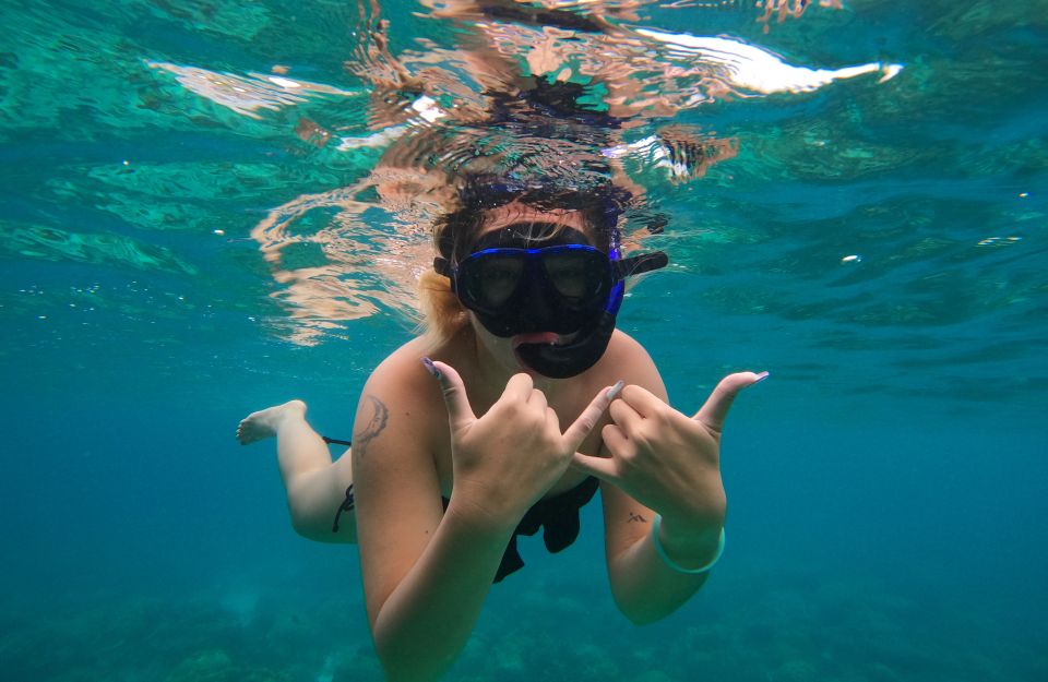 Phi Phi: Maya Bay, Bamboo Island & Plankton Full-Day Tour - Bamboo Island Lunch and Beach Reset: Pretty, Peaceful, and Sometimes a Bit Long
