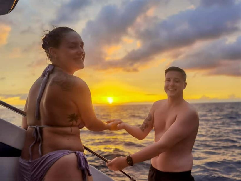 Phi Phi: Maya Bay, Bamboo Island & Plankton Full-Day Tour - Monkey Bay and Wildlife Etiquette: Watching Macaques Like a Pro