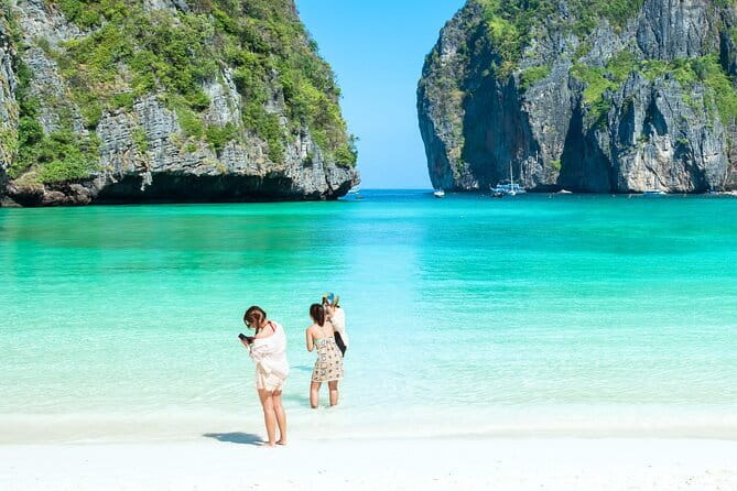 Phi Phi with Maya and Bamboo Island Day Trip by Speedboat - Speedboat Time on the Andaman Sea: What the Day Feels Like