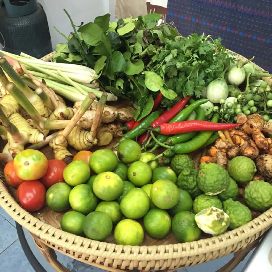 Phuket: Half Day Easy Thai Cooking Class & Local Market Tour - Phuket Thai cooking class with market shopping and a small-group kitchen