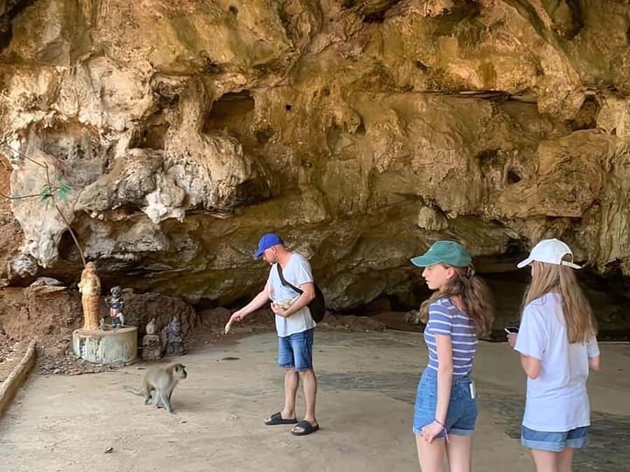 Phuket: Khao Sok and Cheow Lan Lake Tour with Lunch - Elephants at the end: the highlight that needs an ethics lens