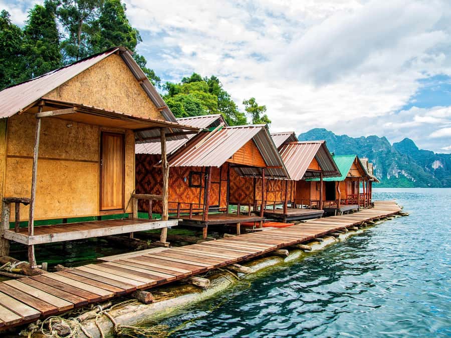 Phuket: Khao Sok and Cheow Lan Lake Tour with Lunch - Two ways to do it: One-day action or 2-day raft-house sleep