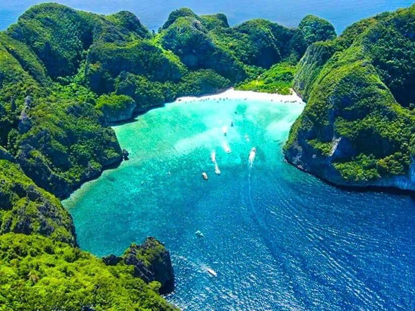 Phuket: Phi Phi Islands and Maya Bay Day Trip with Lunch - Phuket pickup and the AA Marina meeting point