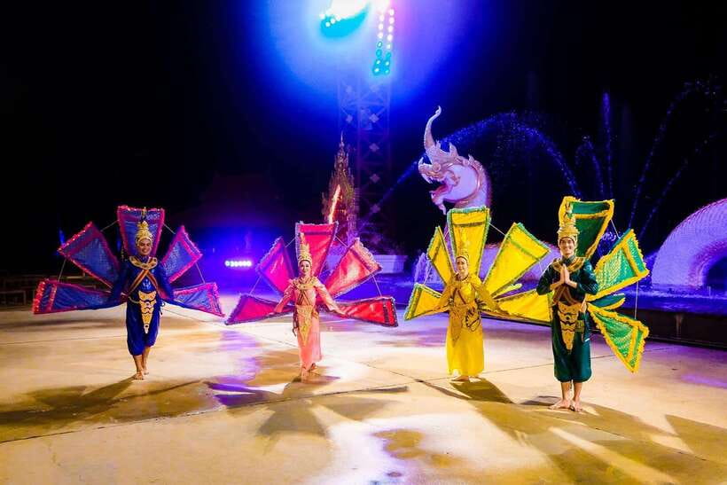 Phuket: Siam Niramit Ticket with Round Transfer and Dinner - Should You Book the Siam Niramit Ticket With Dinner in Phuket?