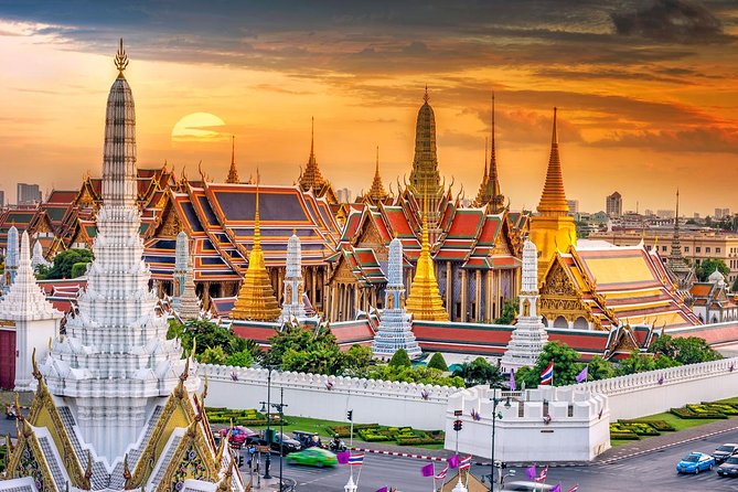 Royal Grand Palace and Bangkok Temples: Half Day Tour - If Time Allows: Jewelry Outlet, Handmade Goods, and Silk