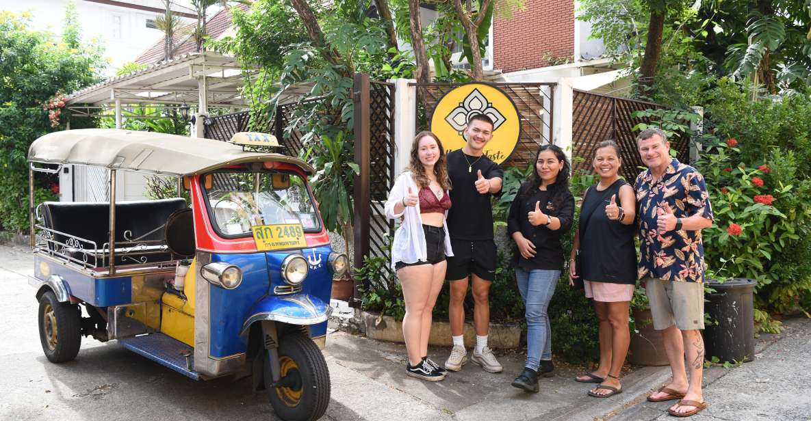 Sukhumvit: Hands-on Thai Cooking Class & Market Tour in BKK - Meeting at BTS Asoke and MRT Sukhumvit: The Morning Starts Local