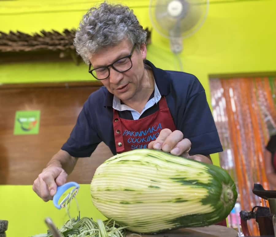Thai cooking class &Market tour by Amazon Prime Series Chef. - When you’re picked up, and how the 4 hours actually feel