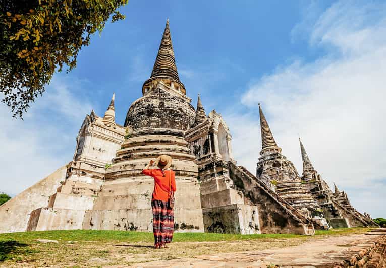 The Old Siam: Ayutthaya Temples Small Group Tour with Lunch - Wat Chaiwatthanaram: the Angkor-style temple you’ll want early photos for